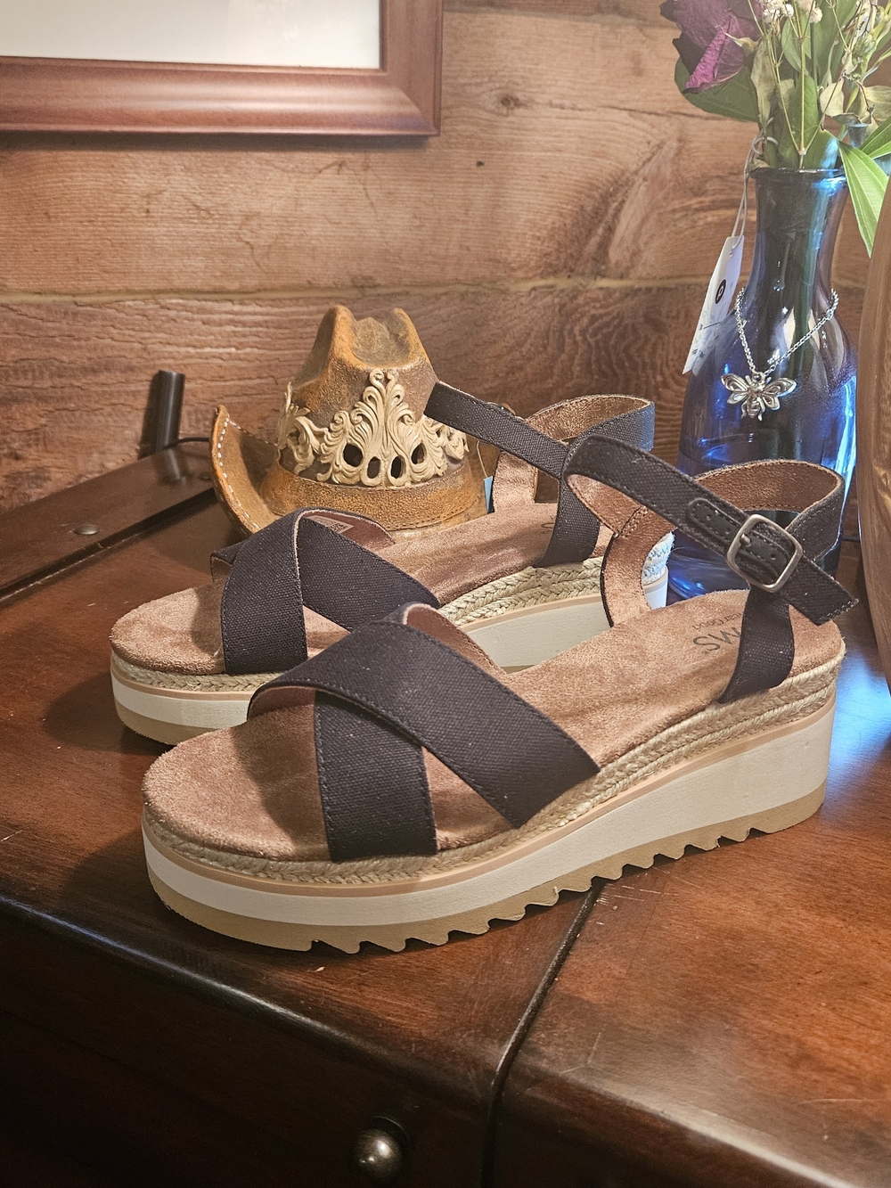 Toms Black Crisscross Wedge Sandals with Ankle Strap - Picture 2 of 10